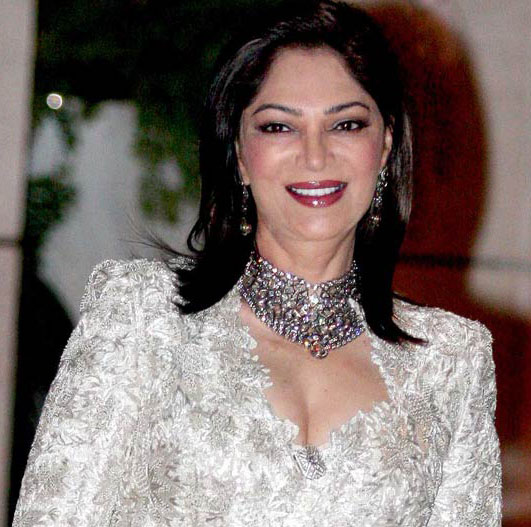 Simi Garewal goes online on her birthday